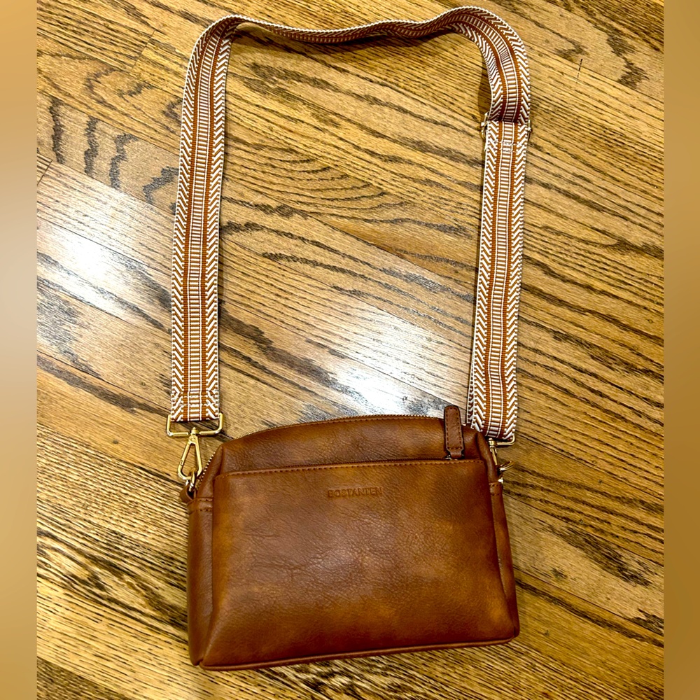 Brown crossbody purse